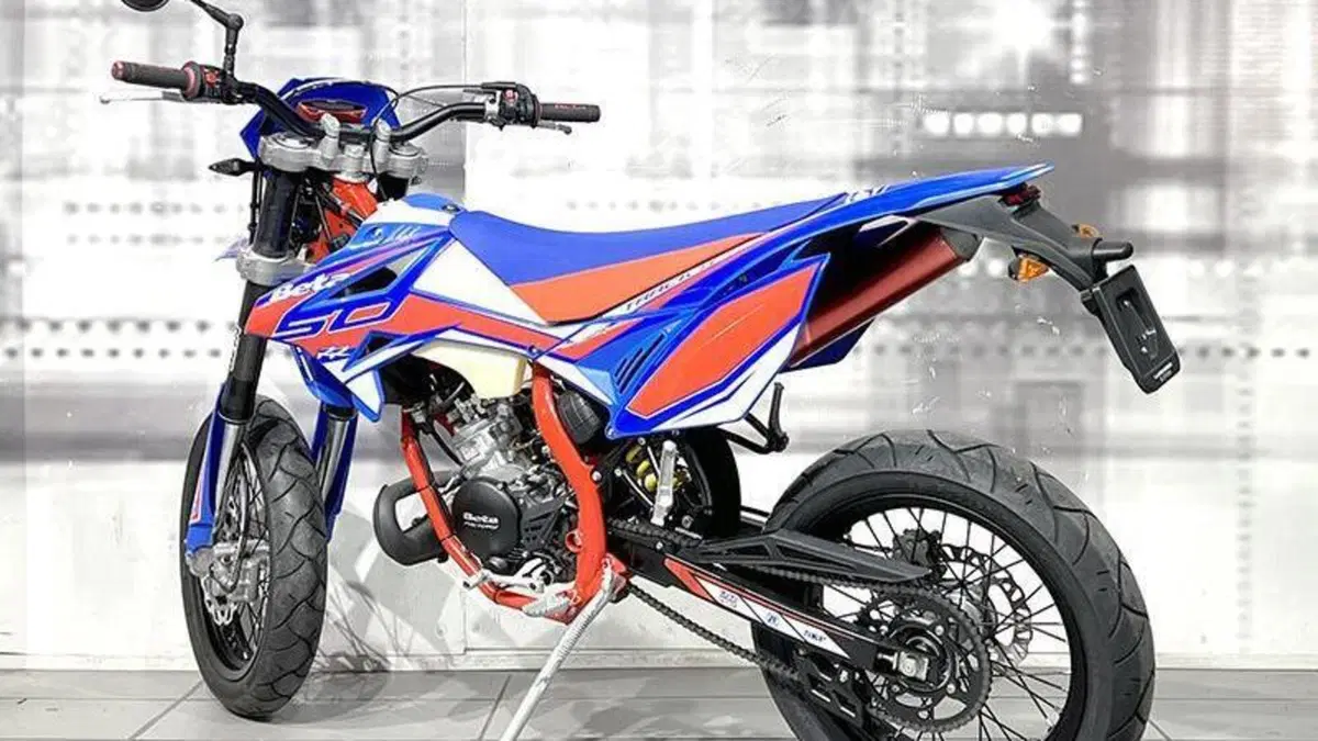Betamotor RR 50 Motard (2021 - 26)  (2)
