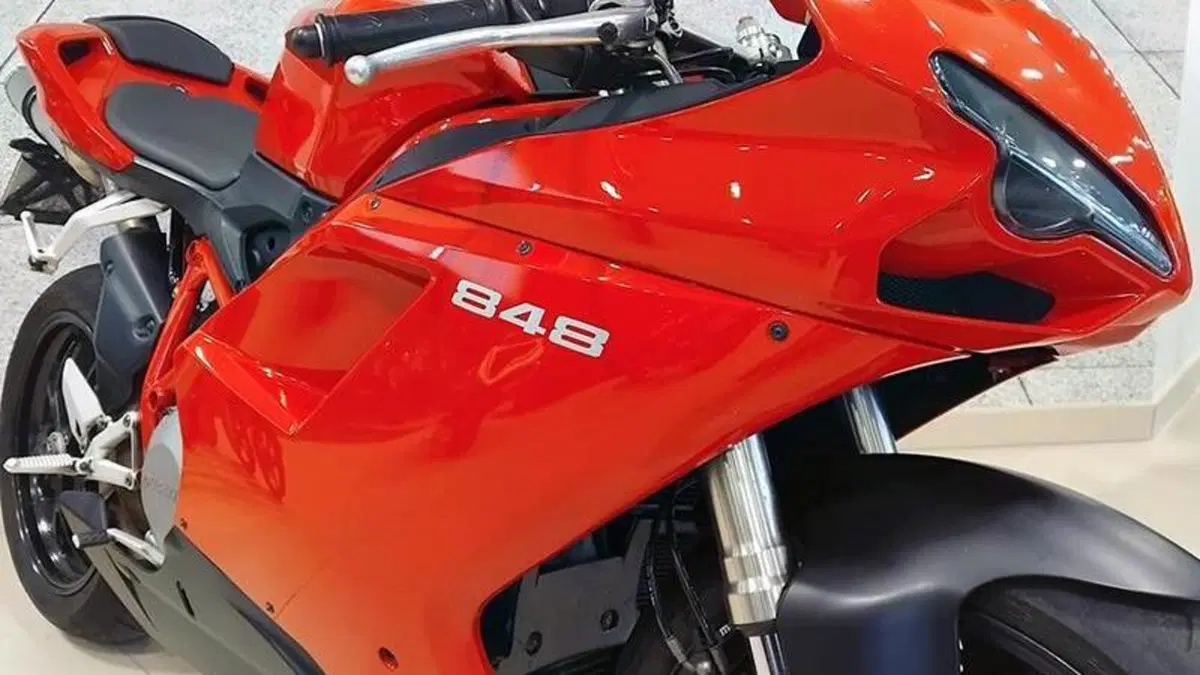 Ducati 848 EVO (2010 - 12)  (4)