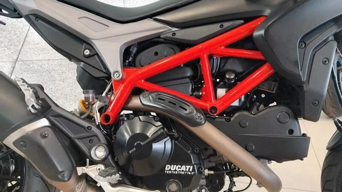 Ducati Hypermotard 821 (2013 - 15)  (4)