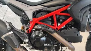 Ducati Hypermotard 821 (2013 - 15)  (4)