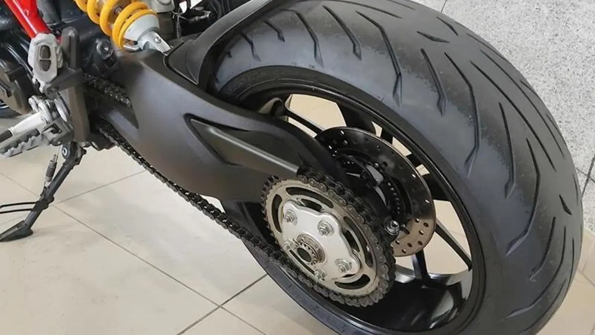 Ducati Hypermotard 821 (2013 - 15)  (5)