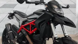 Ducati Hypermotard 821 (2013 - 15)  (7)