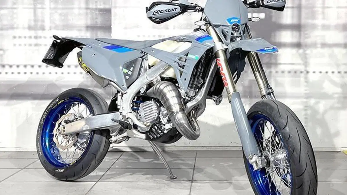 Tm Moto SMR 125 ES Fi 2T (2025) 