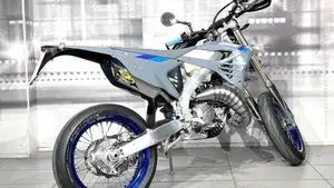 Tm Moto SMR 125 ES Fi 2T (2025)  (8)