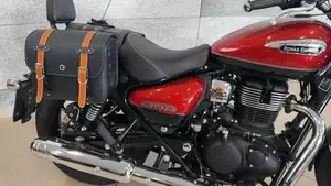 Royal Enfield Meteor 350 (2021 - 26)  (8)