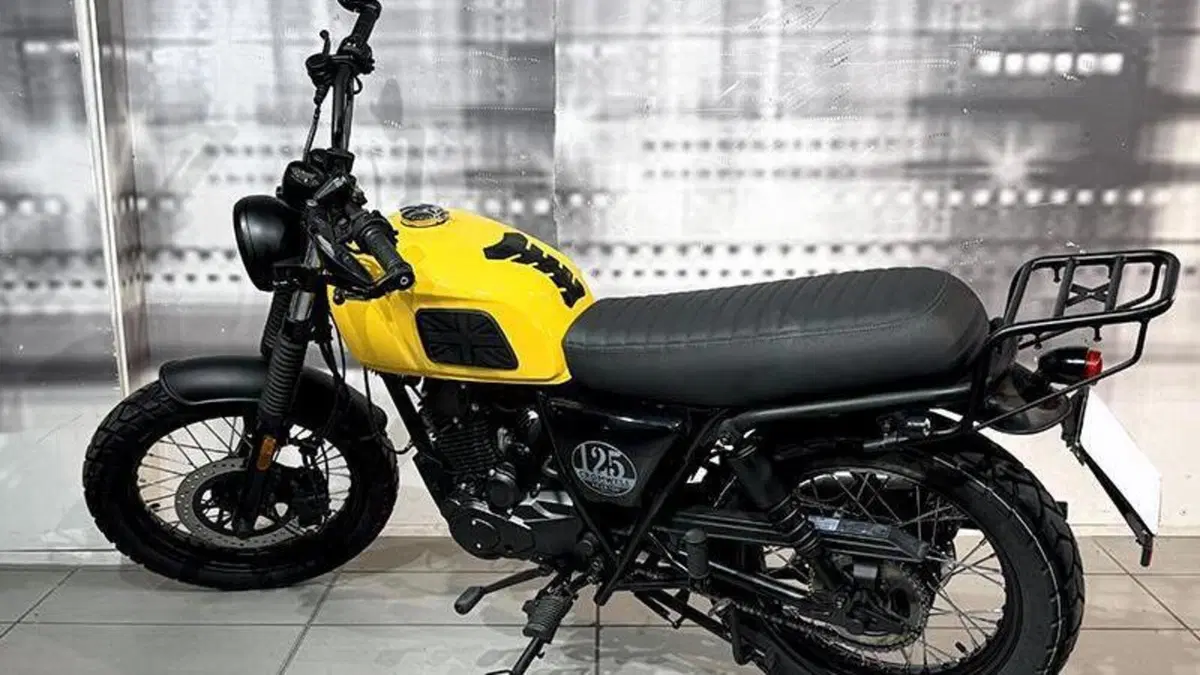 Brixton Motorcycles Cromwell 125 CBS (2021 - 26)  (2)