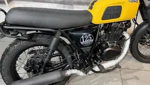 Brixton Motorcycles Cromwell 125 CBS (2021 - 26)  (3)