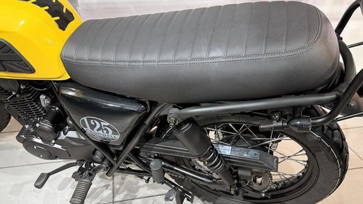 Brixton Motorcycles Cromwell 125 CBS (2021 - 26)  (5)