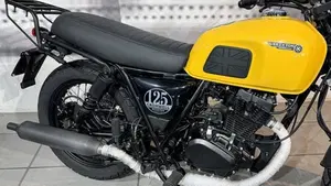 Brixton Motorcycles Cromwell 125 CBS (2021 - 26)  (8)