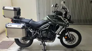 Triumph Tiger 800 XCx (2018 - 20)  (2)