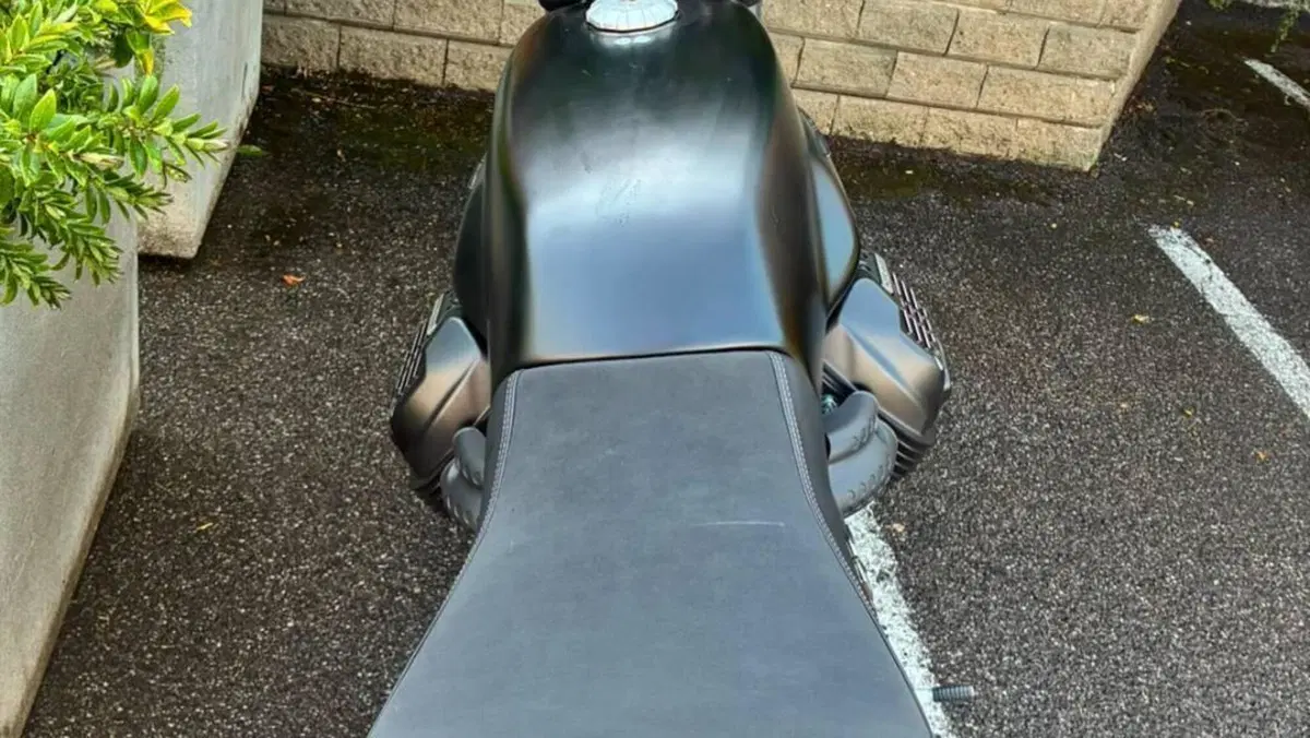 Moto Guzzi V7 Stone (2021 - 24)  (3)