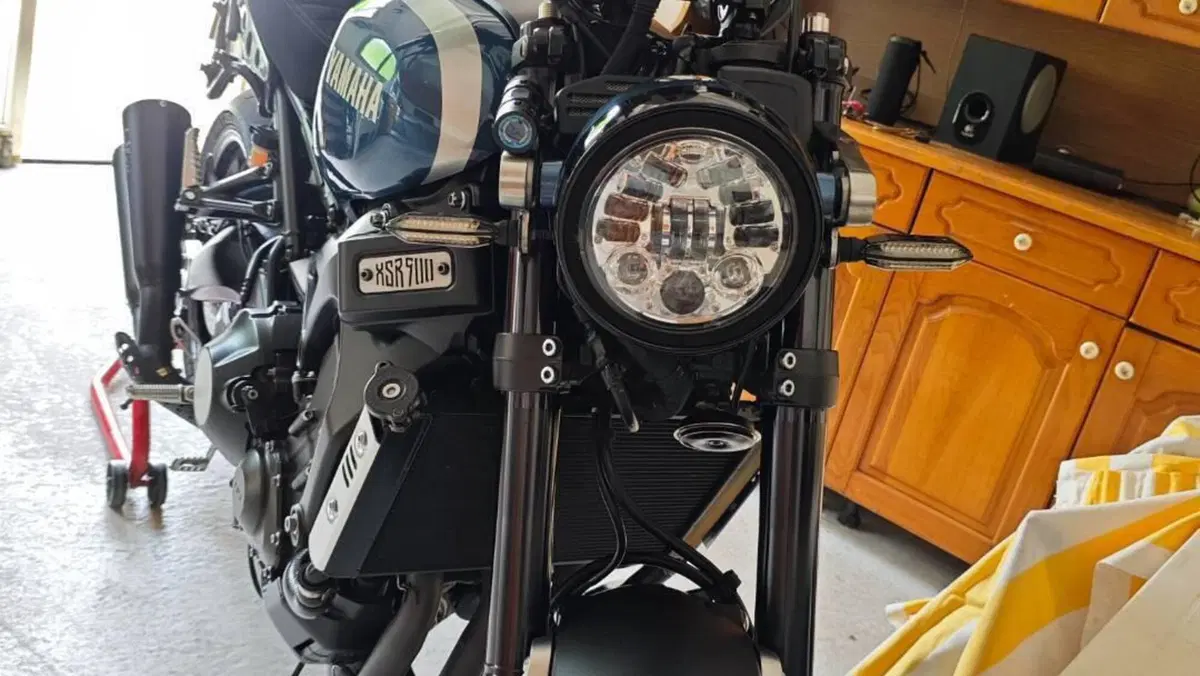 Yamaha XSR 900 ABS (2016 - 20)  (5)