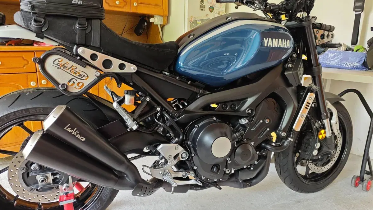 Yamaha XSR 900 ABS (2016 - 20)  (8)
