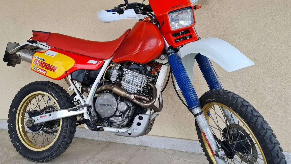 Honda  
