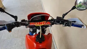 Honda   (4)