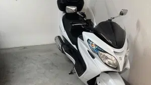 Suzuki Burgman AN 400 Lux ABS (2012 - 17) 