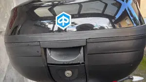 Piaggio MP3 310 (2025 - 26)  (2)