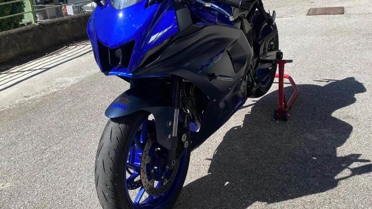 Yamaha YZF R7 (2021 - 25)  (3)