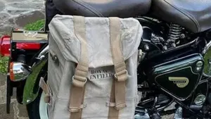 Royal Enfield Classic 500 EFI - Chrome (2017 - 20)  (5)