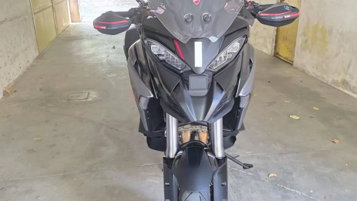 Ducati Multistrada V4 S Grand Tour (2024)  (3)