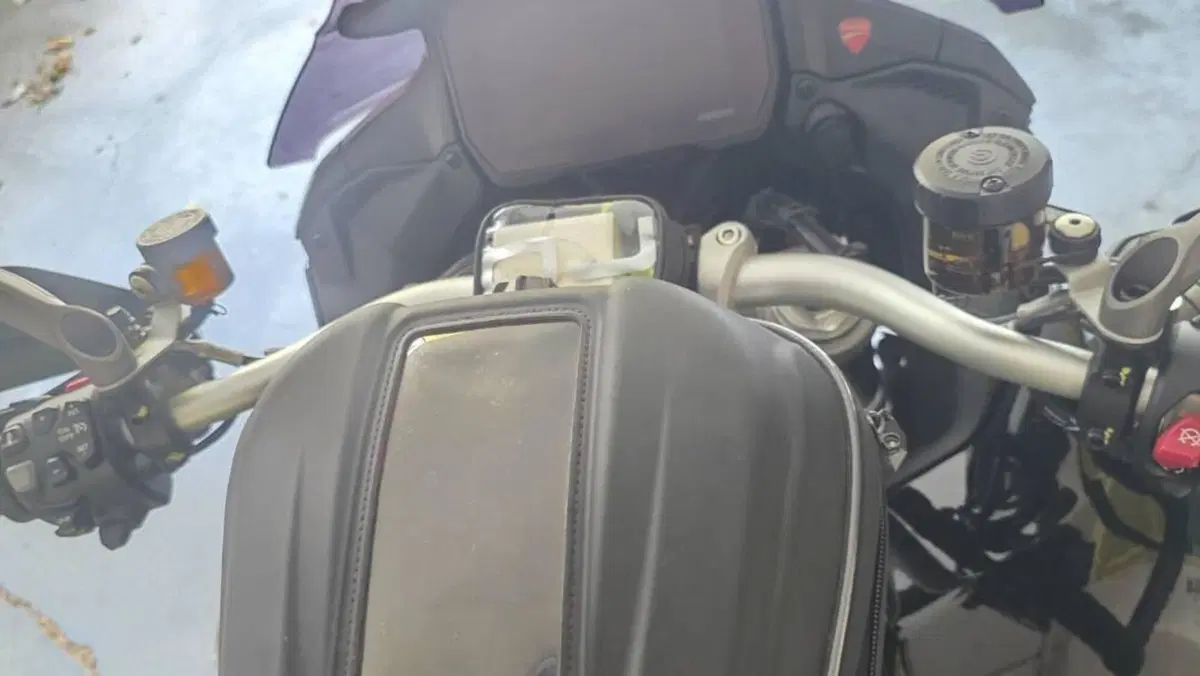 Ducati Multistrada V4 S Grand Tour (2024)  (5)