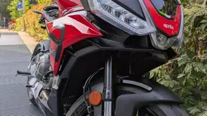 Aprilia Tuono 660 (2021 - 25)  (14)