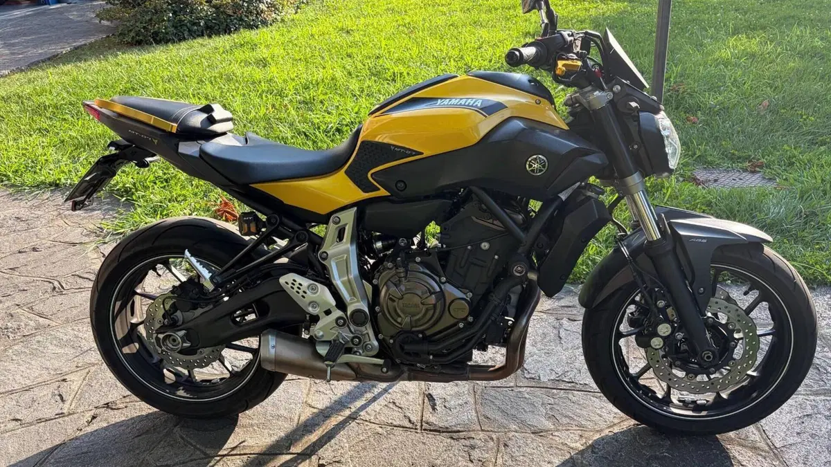 Yamaha MT-07 (2014 - 16)  (5)