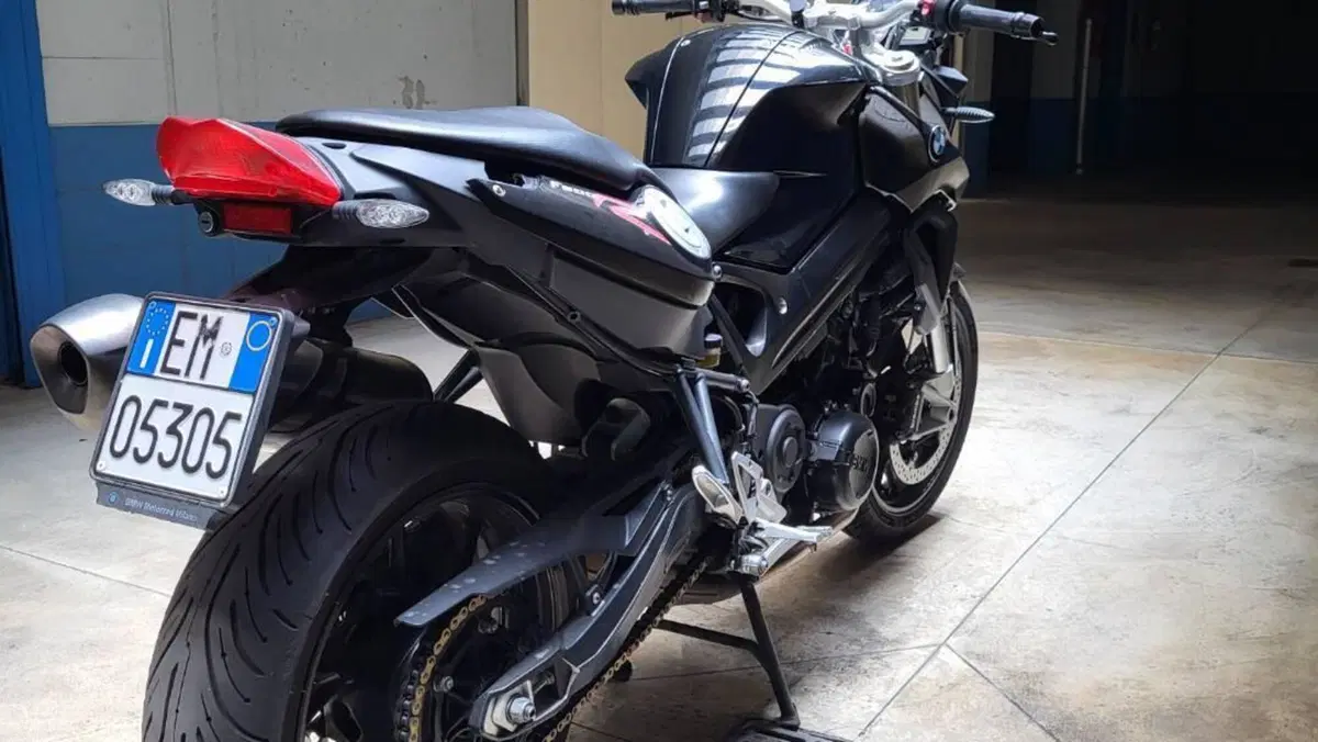 Bmw F 800 R (2017 - 20)  (4)