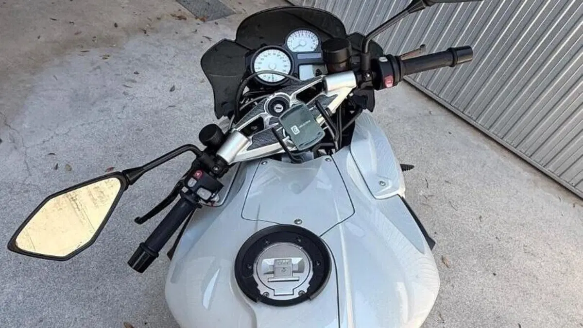 Bmw K 1300 R (2009 - 16)  (5)