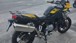 Bmw F 750 GS Edition 40 Years GS (2021)  (2)