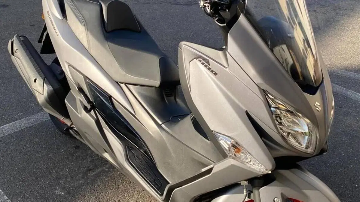 Suzuki Burgman AN 400 (2017 - 20)  (2)
