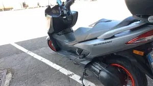 Suzuki Burgman AN 400 (2017 - 20)  (6)