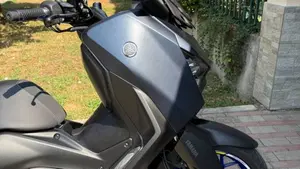 Yamaha X-Max 300 (2021 - 24)  (5)