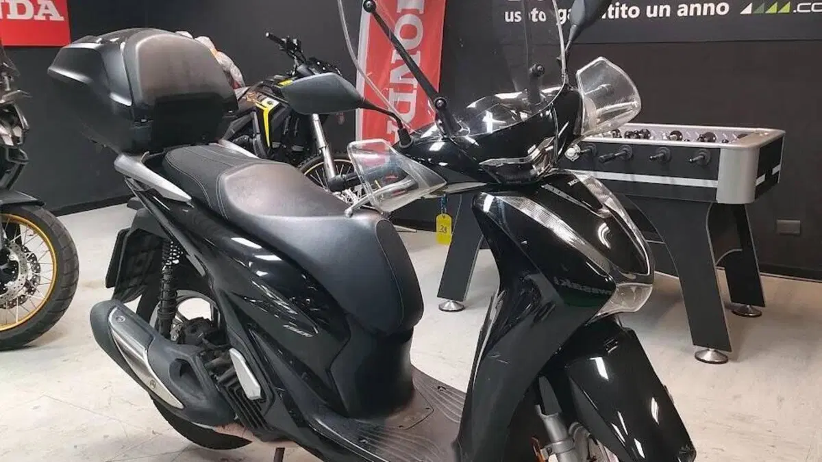 Honda SH 150i (2020 - 23)  (3)