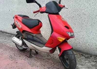 Aprilia SR 50 www Cat (1997 - 02) - Annuncio 10072164