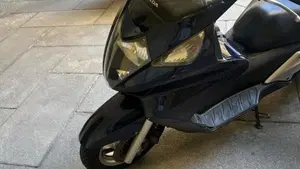 Honda Silver Wing 600 (2001 - 05)  (3)