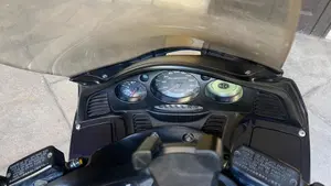 Honda Silver Wing 600 (2001 - 05)  (5)