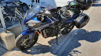 Yamaha FZ6 Fazer S2 (2006 - 11) usata