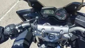Yamaha FZ6 Fazer S2 (2006 - 11)  (2)