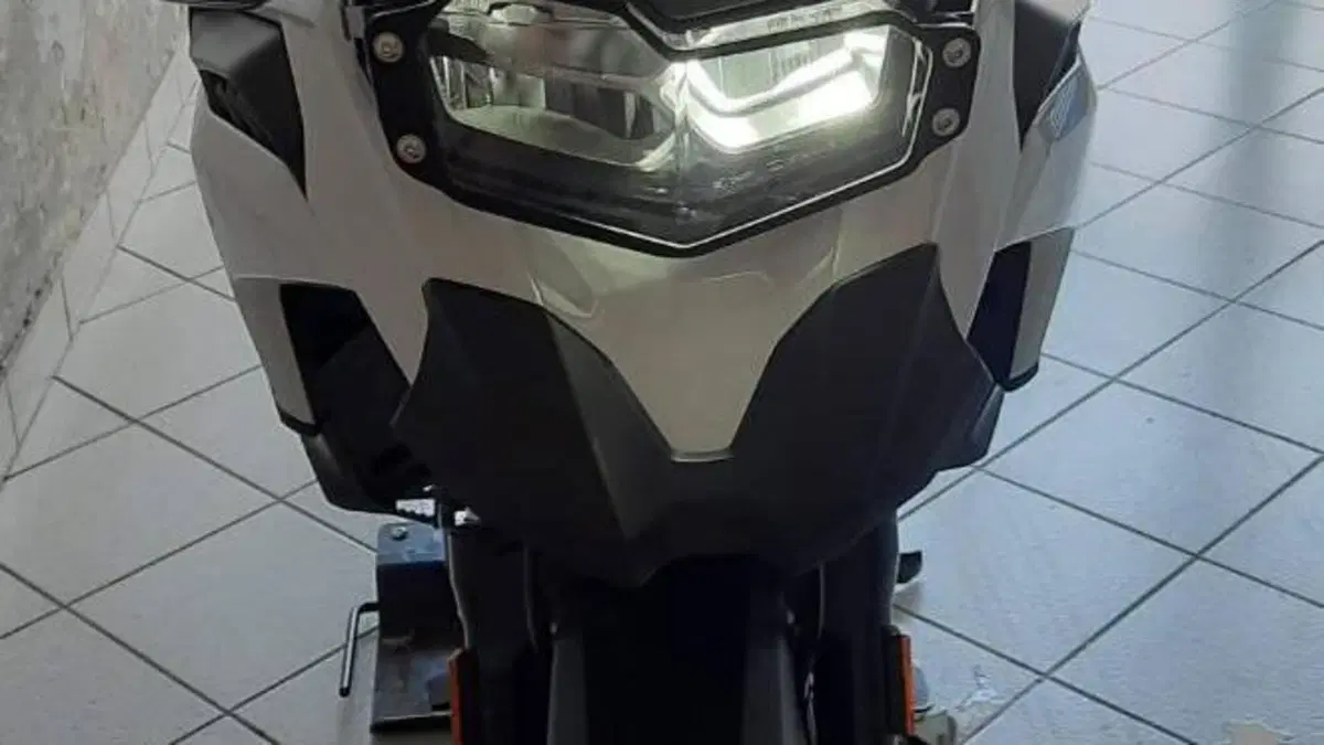 Bmw F 750 GS (2021 - 24)  (2)
