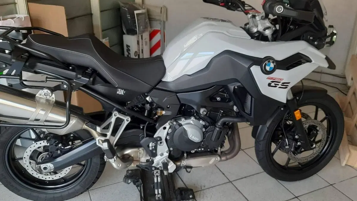 Bmw F 750 GS (2021 - 24)  (3)