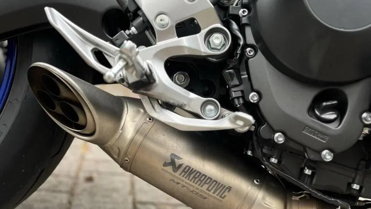Yamaha MT-09 SP (2018 - 20)  (2)