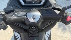 Yamaha X-Max 300 Tech Max (2021 - 24)  (7)