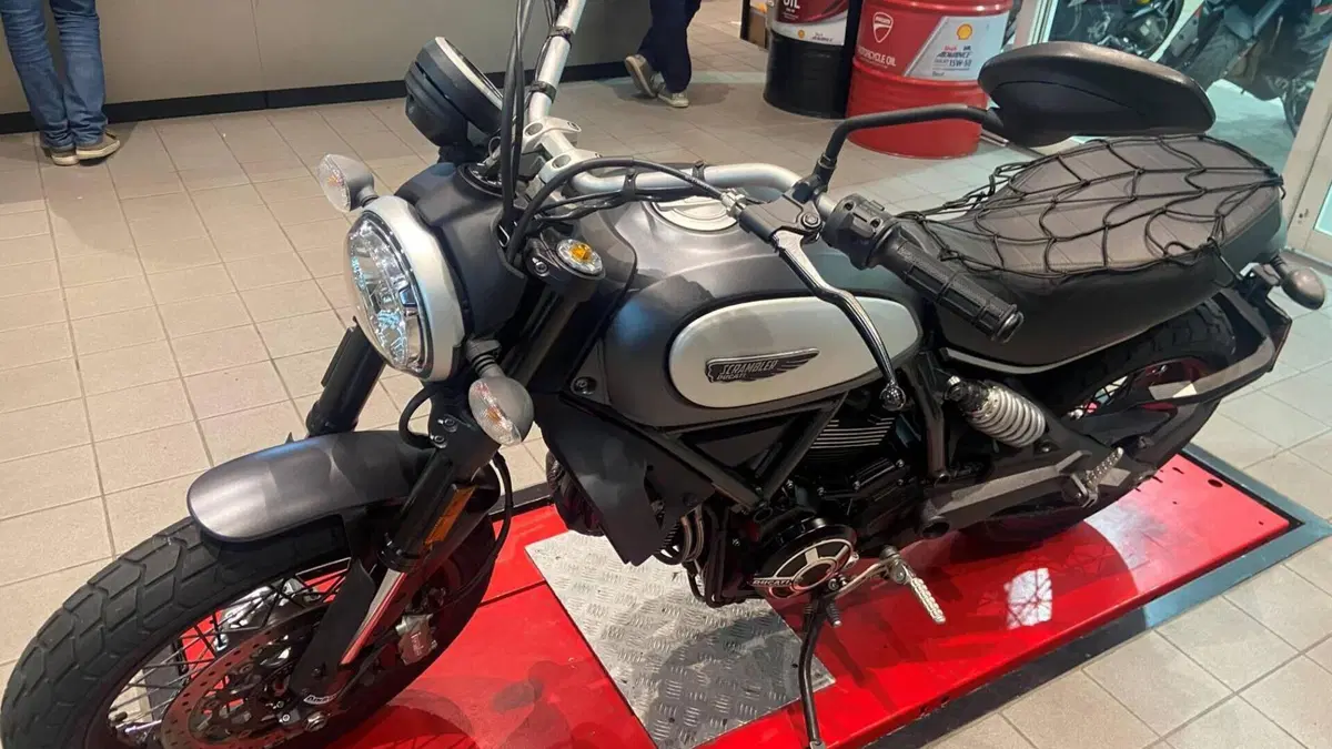 Ducati Scrambler 800 Classic (2017 - 18)  (6)
