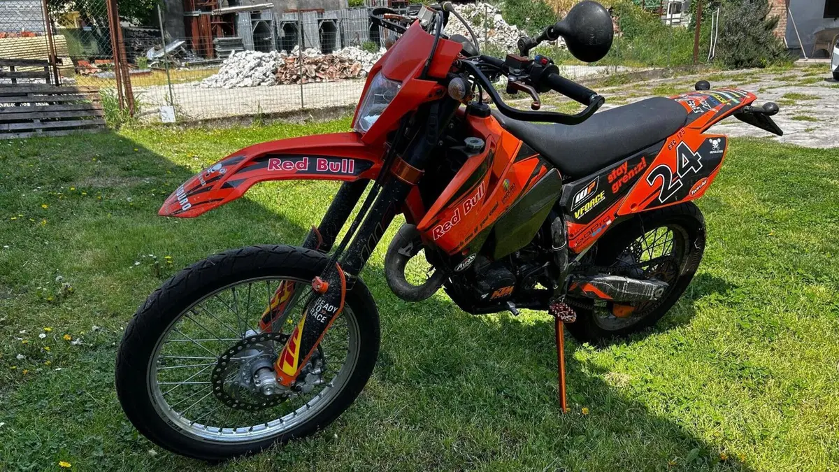 KTM 125 EXC (2005)  (2)