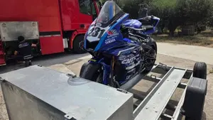 Yamaha YZF R6 Race (2022 - 26)  (7)