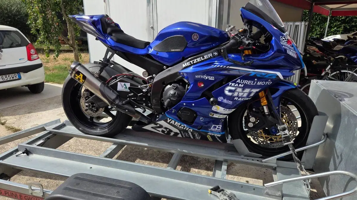 Yamaha YZF R6 Race (2022 - 26)  (14)