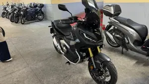 Honda X-ADV 750 DCT Adventure (2021 - 24)  (3)