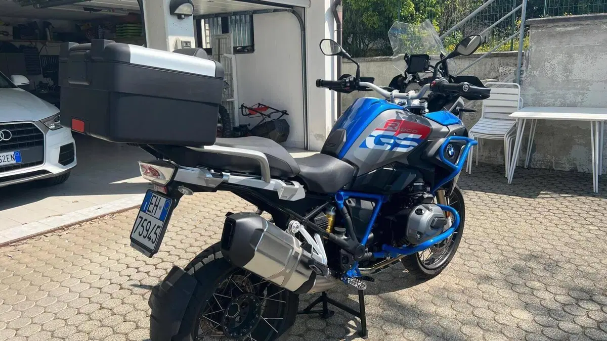 Bmw R 1200 GS (2017 - 18)  (2)
