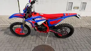 Betamotor RR 300 2T Enduro Race (2026)  (2)